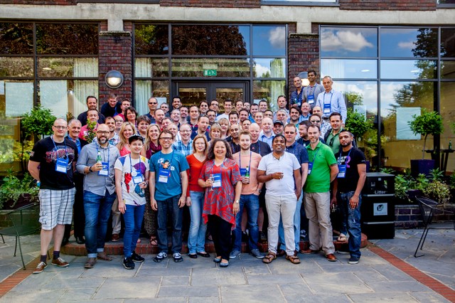 Canon EOS 5D Mark II 140610-123334-362x234